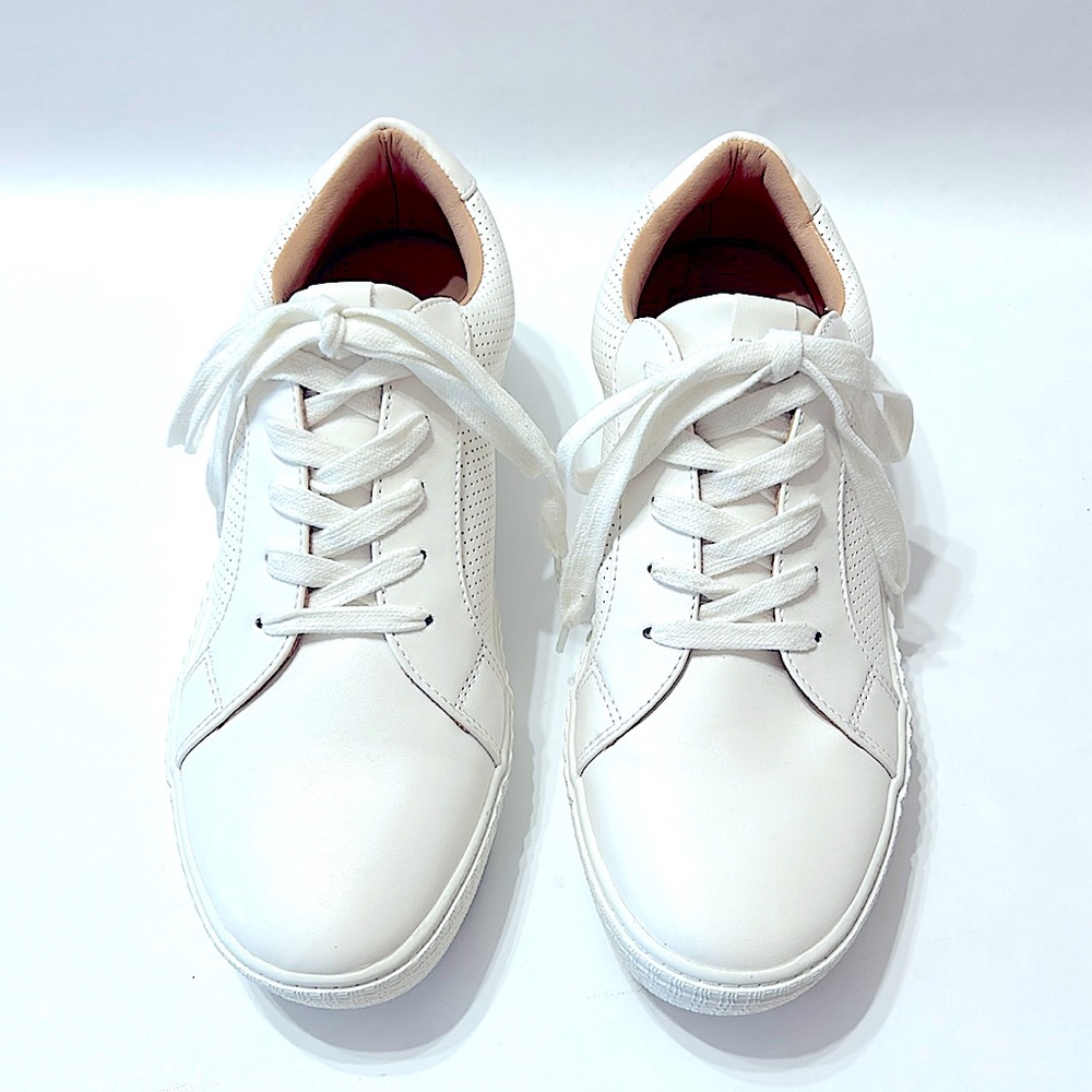 Steve Madden Toliver Perforated Platform Sneaker PU Leather& Leather Wmns 10 New
